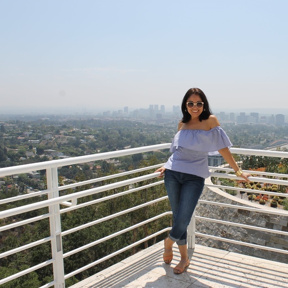 Meet Your Posher - Picture 5 of 15